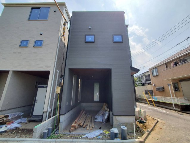 八潮市　八潮6丁目　新築戸建　全2棟