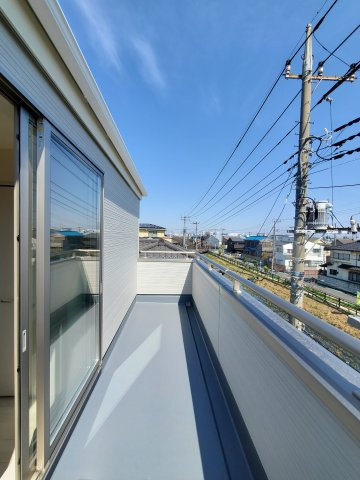 八潮市　八潮6丁目　新築戸建　全2棟のバルコニー|施工例です