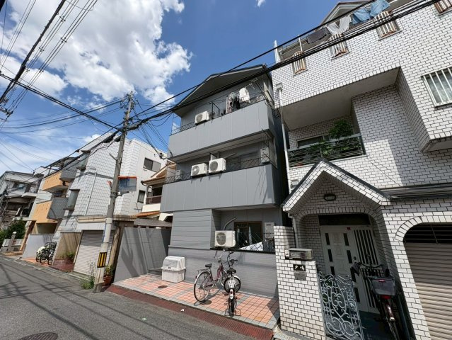 パールハイツの外観