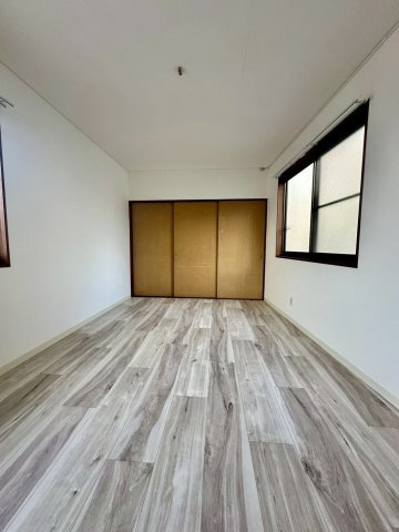 リアライズ玉出の居間・リビング