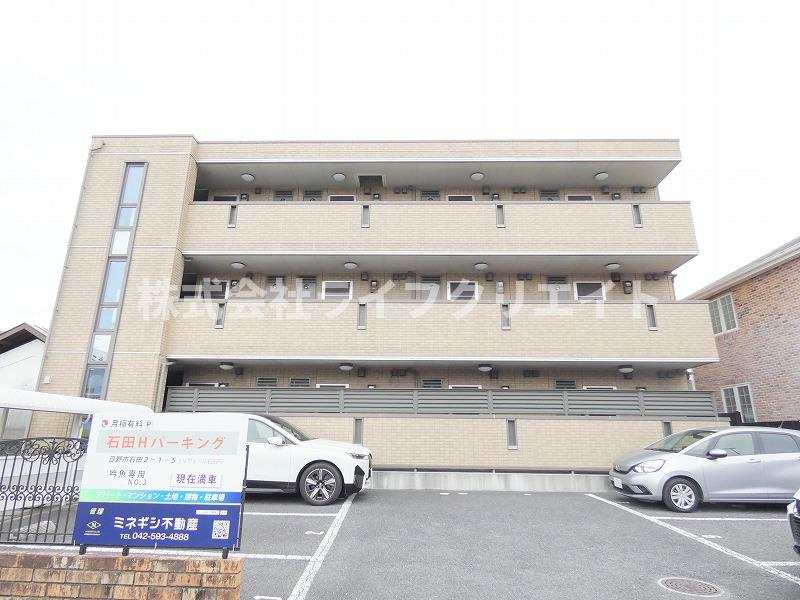 リヴェール石田の外観
