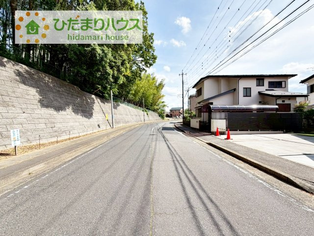 【前面道路含む現地写真】 | 土浦市右籾　新築戸建 | 是非一度、ご家族そろってご内覧ください♪
