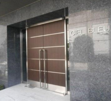 CIEL BLEUのエントランス