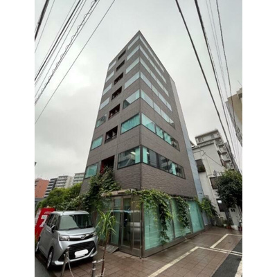 【外観】 | LUビル | 鉄筋コンクリート造のがっちりとした建物。