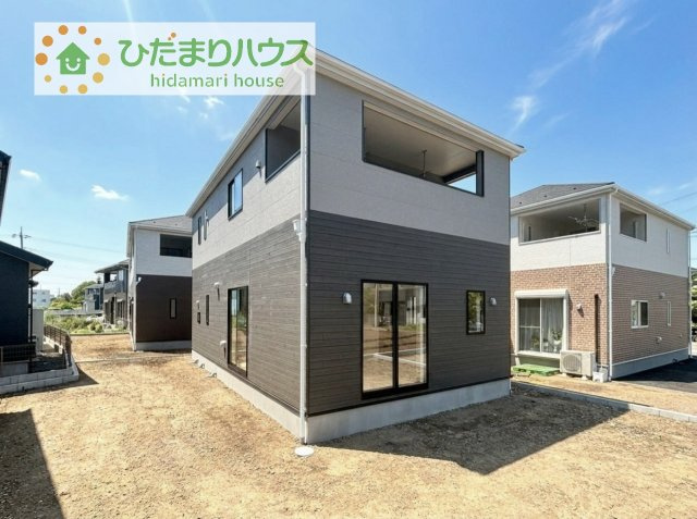 【外観】 | 土浦市神立町第8　新築戸建　3号棟 | 是非一度、ご家族そろってご内覧ください♪