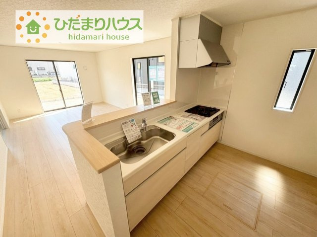 【キッチン】 | 土浦市神立町第8　新築戸建　3号棟 | 料理をしながらでも、ご家族との会話を楽しめる対面式キッチン♪