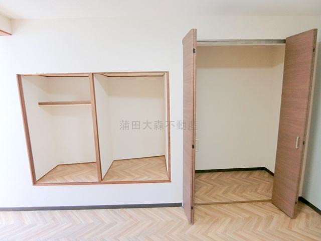 大田区北糀谷貸家の収納|1F洋室収納　クローゼット