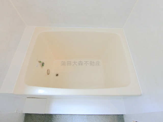 大田区北糀谷貸家の浴室