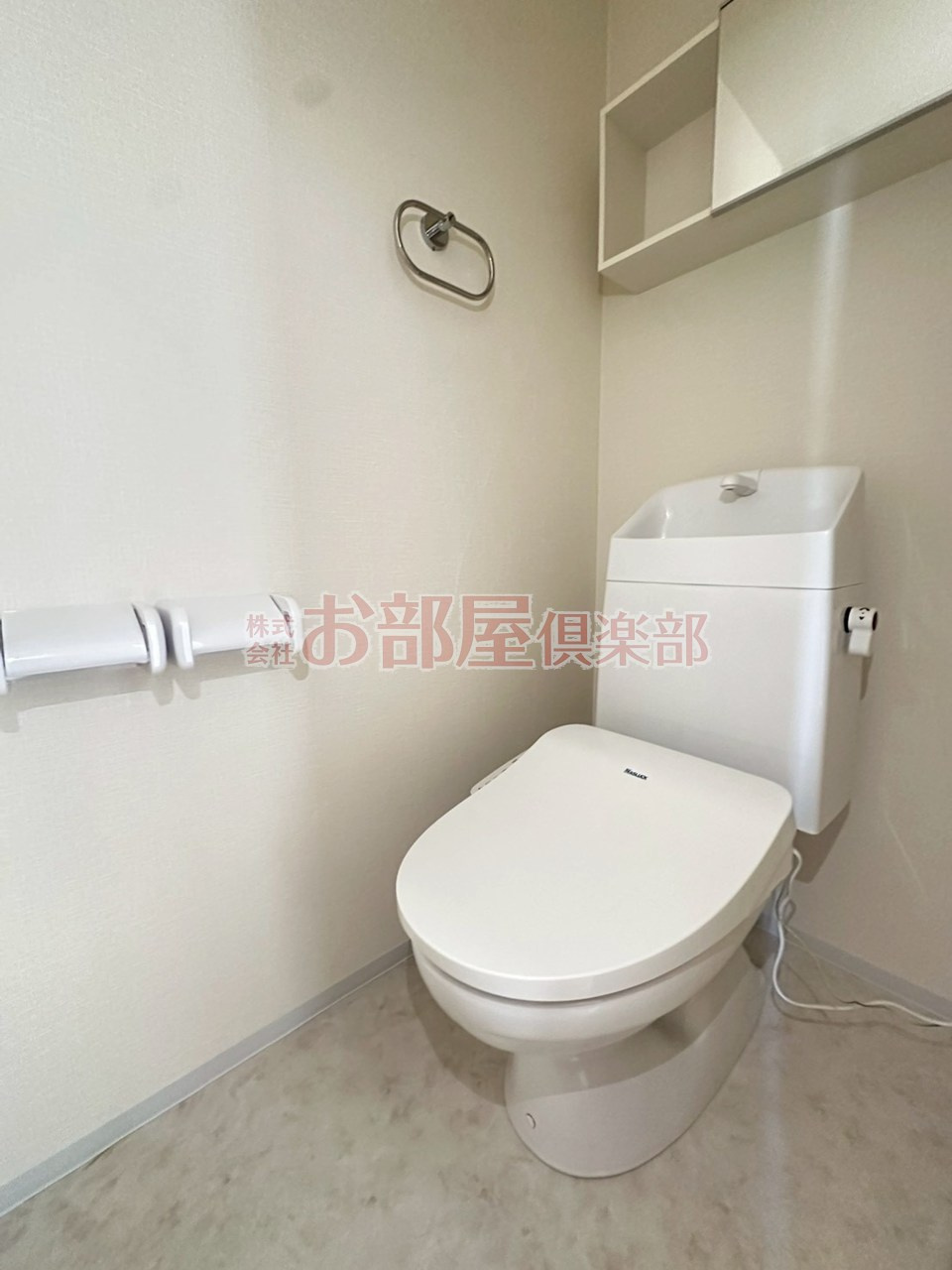 サクラヴィラージュ津福のトイレ|シンプルで使いやすいトイレです