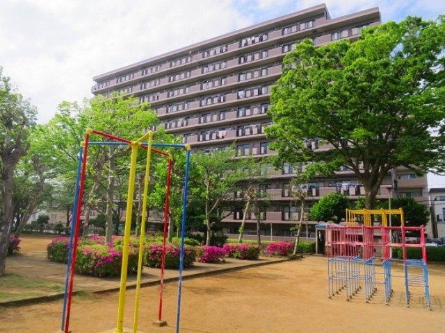 グランディス新八柱の外観