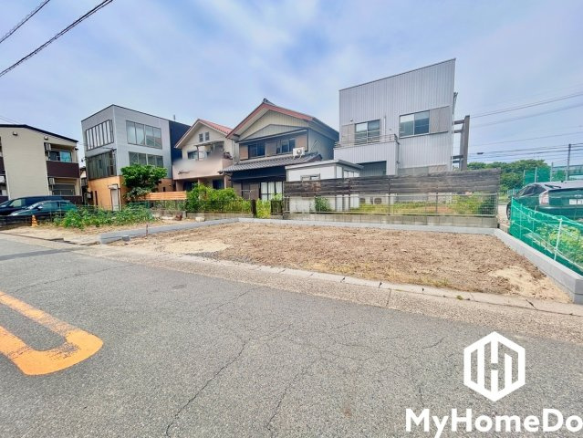 西区八筋町の前面道路含む現地写真