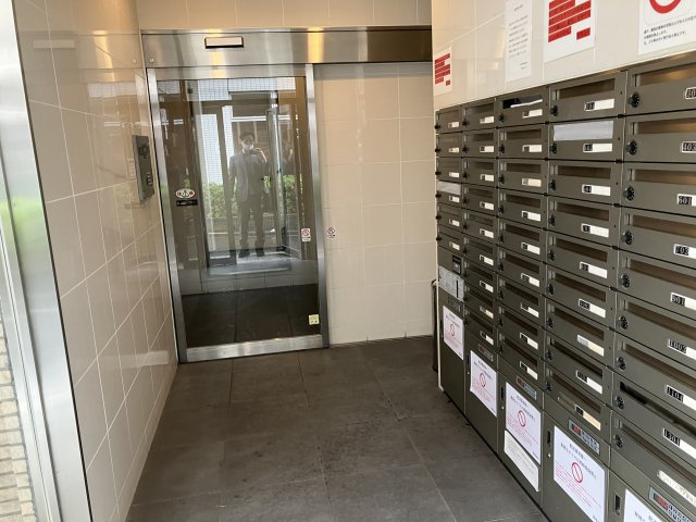 ADW Residence 西新宿のエントランス|エントランスです