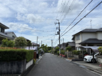 【前面道路含む現地写真】 | 大津市仰木の里東6丁目10-7　中古戸建