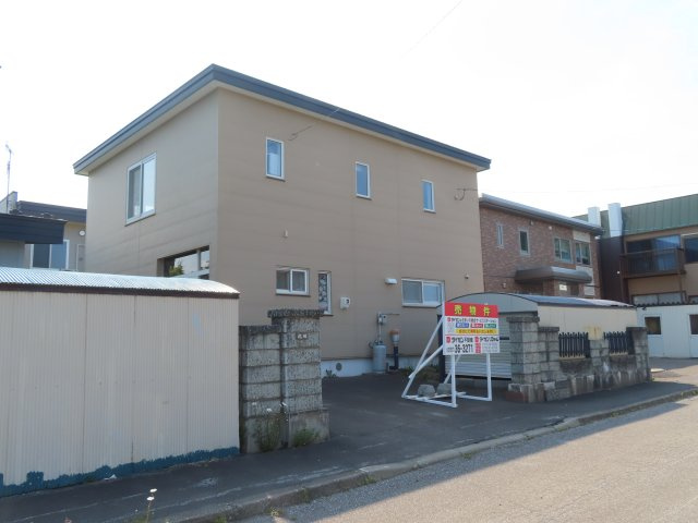 網走市駒場北４丁目４番１０号　中古売家