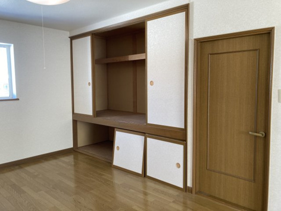 網走市駒場北４丁目４番１０号　中古売家の収納|【現況】2階15.５畳収納です。