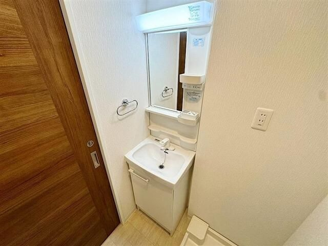 ＡＰＰＬＥ泉中央の独立洗面台