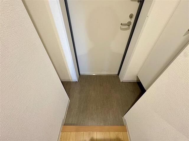 ＡＰＰＬＥ泉中央の玄関