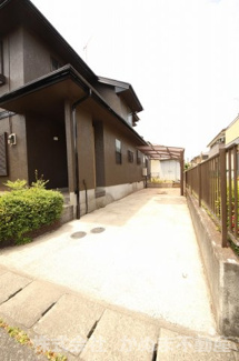 【駐車場】 | KEM鹿沼市松原1期　中古戸建 | 縦列２台分のスペースがございます。