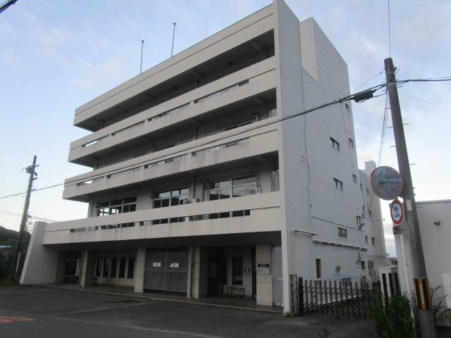柏原市国分市場１丁目の倉庫
