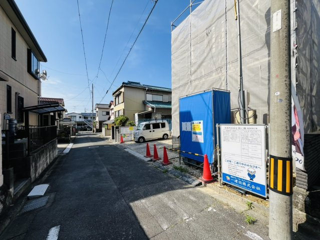 知多市日長台199番『仲介手数料無料』新築戸建ての前面道路含む現地写真