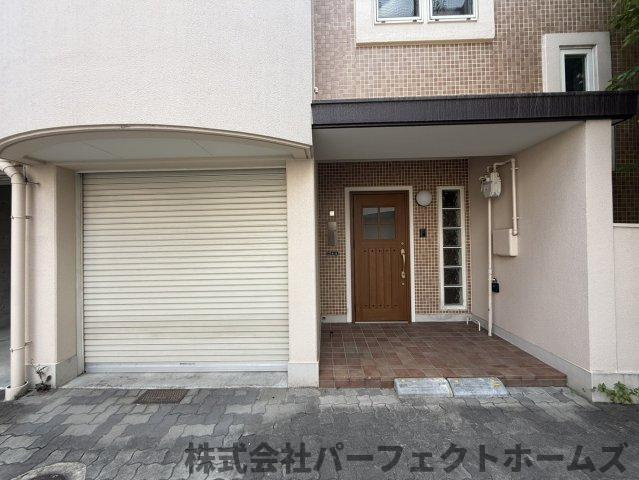 シティフラッツ交野のエントランス