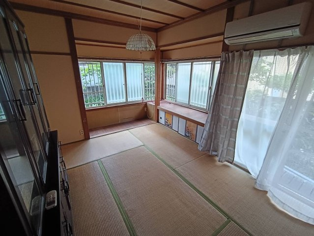 西条市喜多川217-2　中古戸建の和室