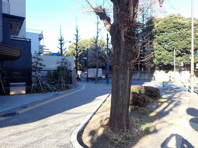 ドゥーエ東大前の周辺
