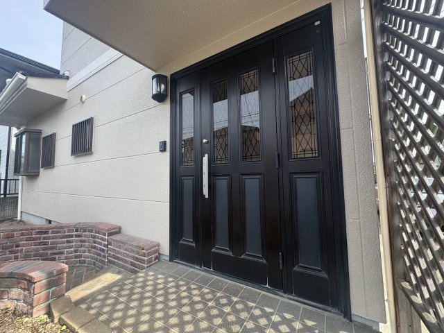 玉村町南玉　中古住宅の玄関|玉村町南玉　中古住宅