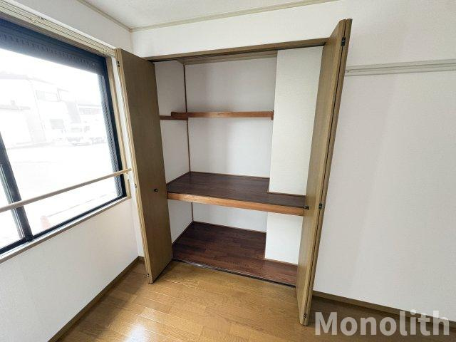 竹城台ハイツＥ棟の収納