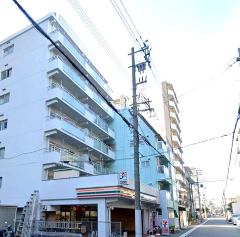 協和ハイツ春日の外観|阪急線春日野道駅・阪神線春日野道駅が徒歩圏。各方面アクセスがいい住居は日々の生活を助けてくれますね