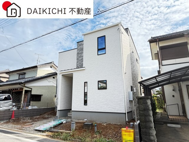 【前面道路含む現地写真】 | 深谷市岡里第2期　クライン　新築戸建　全1棟　1号棟 | 7/17撮影