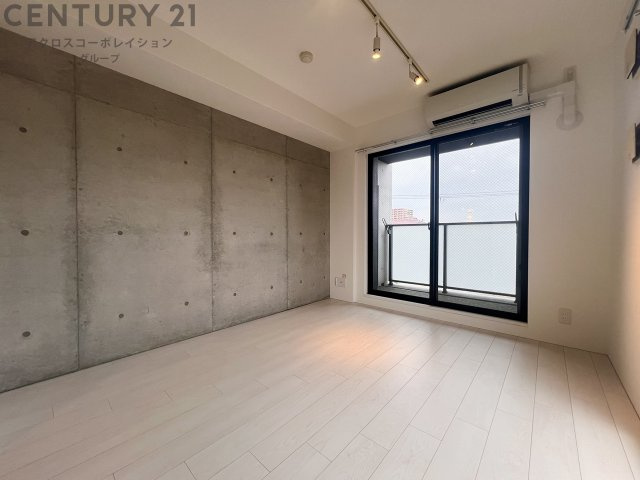 角部屋・２面採光で明るいお部屋です♪
