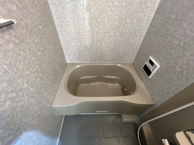 レトワブールの浴室