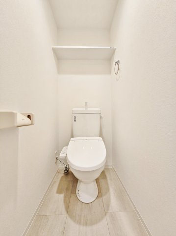 【トイレ】 | SHOKEN Residence 名古屋〈太閤通〉 | ★私シャワートイレしかダメなんです...