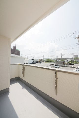 半田市宮本町6丁目　2号棟のバルコニー