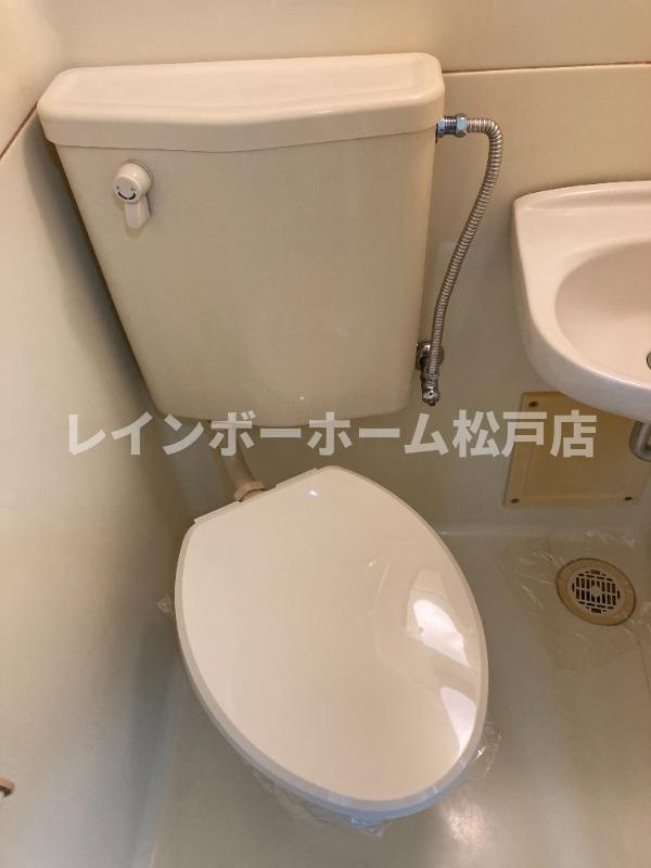 特典：仲介手数料が無料です!!のトイレ|シンプルで使いやすいトイレです