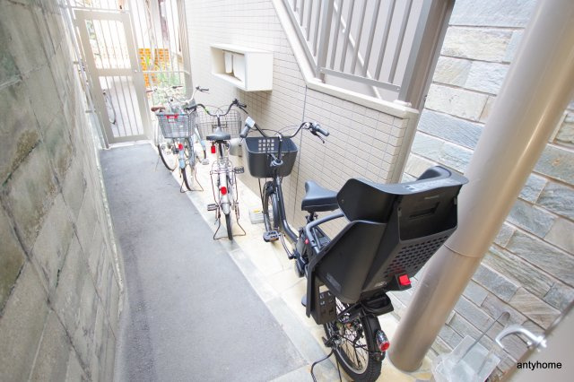 Ｔ・Ｙ天六　仲介手数料無料の駐車場