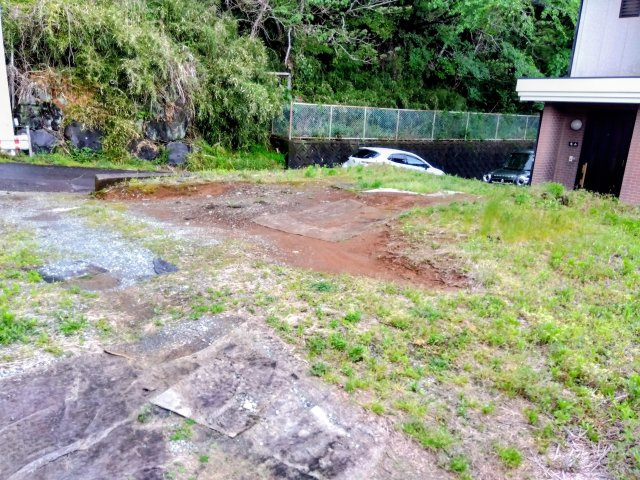 売土地　富士市鵜無ケ淵の外観|閑静な住宅地に位置しています。緑も多く自然を身近に感じる事が出来ます。