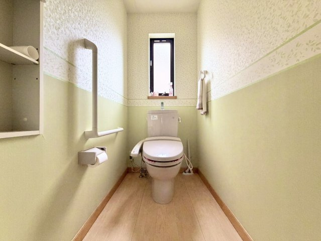 桜川市富谷中古戸建【住友林業】のトイレ