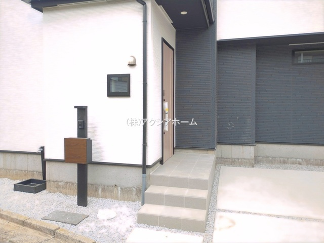入間市鍵山3丁目・全2棟　新築一戸建　2号棟　の玄関|2026年6月2日撮影
