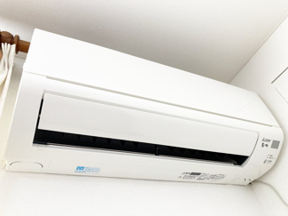 【設備】 | 手稲区稲穂4条6丁目　中古戸建 | エアコン付きで暑い夏場も快適です♪