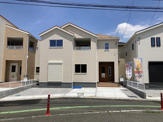鴻巣市鴻巣　新築戸建全３棟