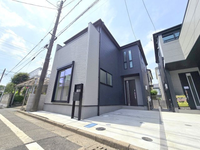 青梅市末広町1丁目　新築1号棟の外観