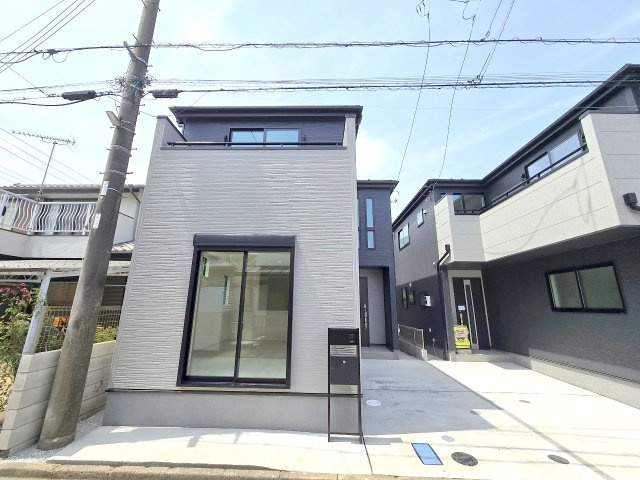 青梅市末広町1丁目　新築1号棟の外観