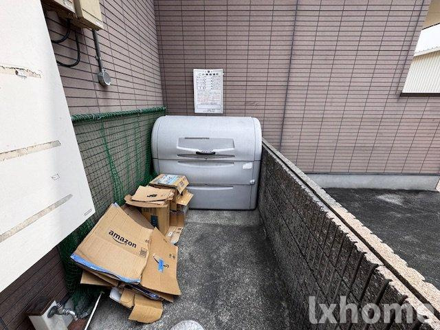 アンソレイエ・シャンブルのバルコニー|落ち着いた時間を過ごせるバルコニーです