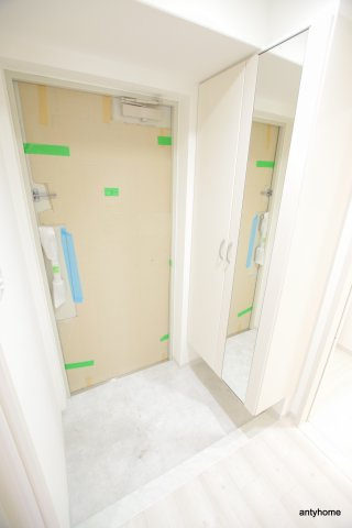 ベル・ステラ　仲介手数料無料の玄関