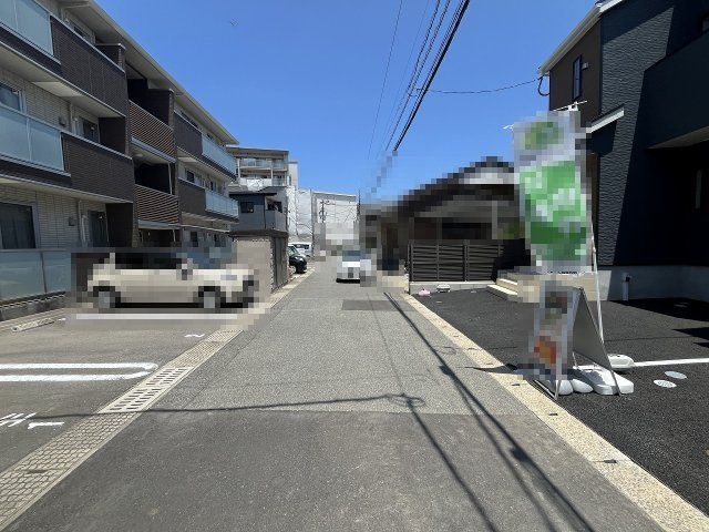 【その他】 | 糟屋郡粕屋町阿恵第1　1号棟（全2棟）【仲介手数料無料・0円】 | 現地写真。前面道路です。