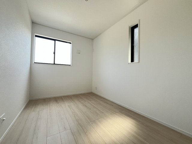 【子供部屋】 | 糟屋郡粕屋町阿恵第1　1号棟（全2棟）【仲介手数料無料・0円】 | 施工例。施工例は完成時と異なる場合があります。
