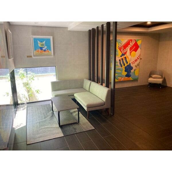 SK RESIDENCES SHINSAIBASHIのロビー