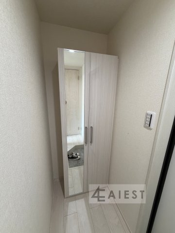 ハーモニーテラス日比野の玄関
